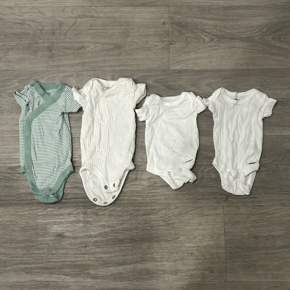 Preemie Onesies & Bodysuits